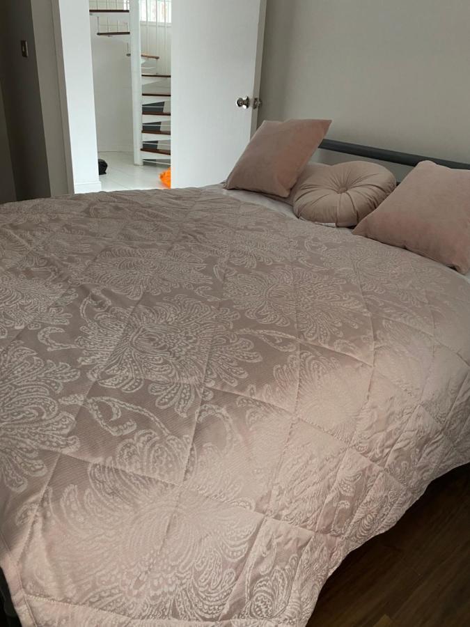 Central Leeds Townhouse With Private Roof Garden Sleeps 4 Esterno foto