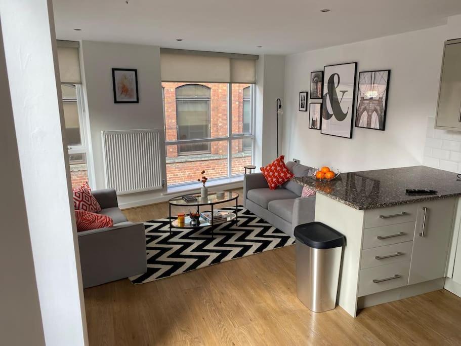 Central Leeds Townhouse With Private Roof Garden Sleeps 4 Esterno foto
