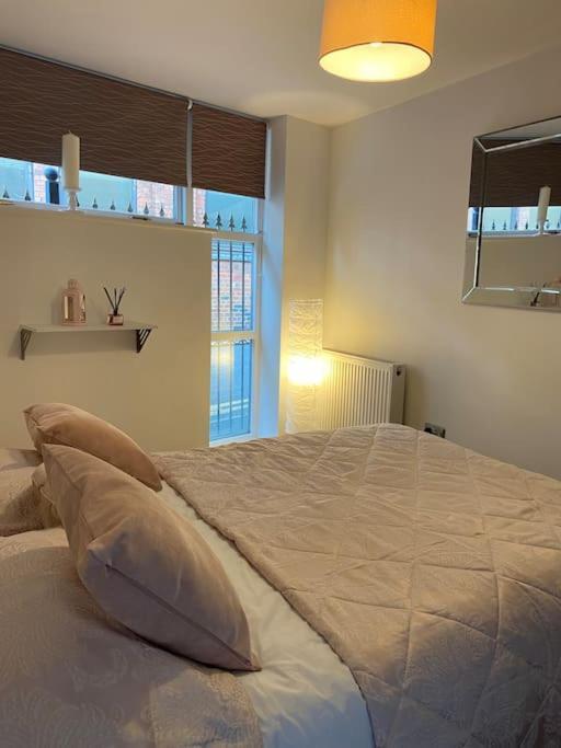 Central Leeds Townhouse With Private Roof Garden Sleeps 4 Esterno foto