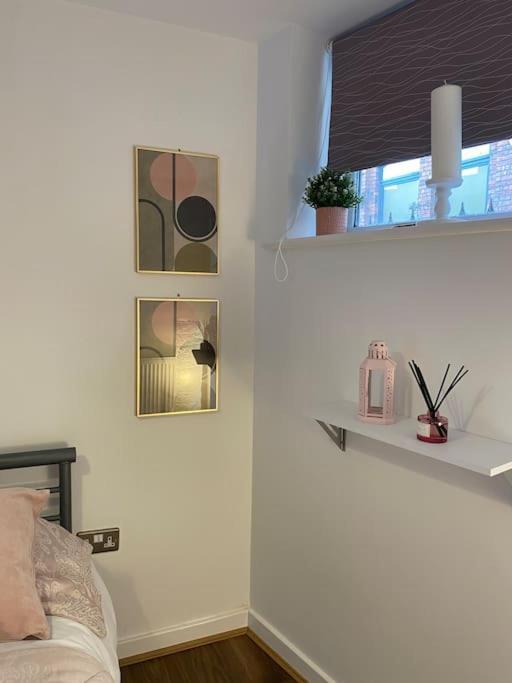 Central Leeds Townhouse With Private Roof Garden Sleeps 4 Esterno foto